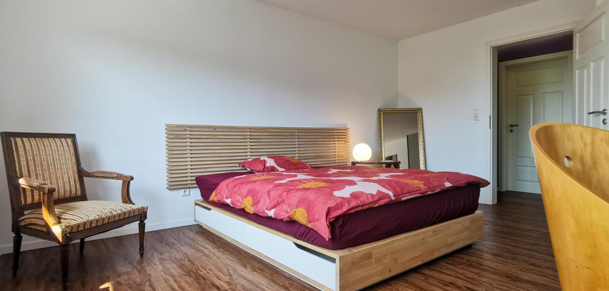 Apartment Esc Basel 50 Minuten, Mit 6 Schlafzimmern Fuer 12 Gaeste Und Mehr *