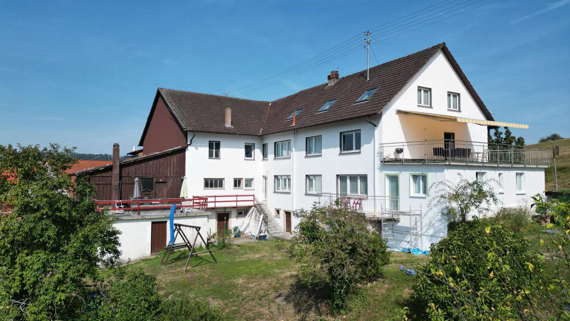 Esc Basel 50 Minuten, Mit 6 Schlafzimmern Fuer 12 Gaeste Und Mehr Waldshut-Tiengen
